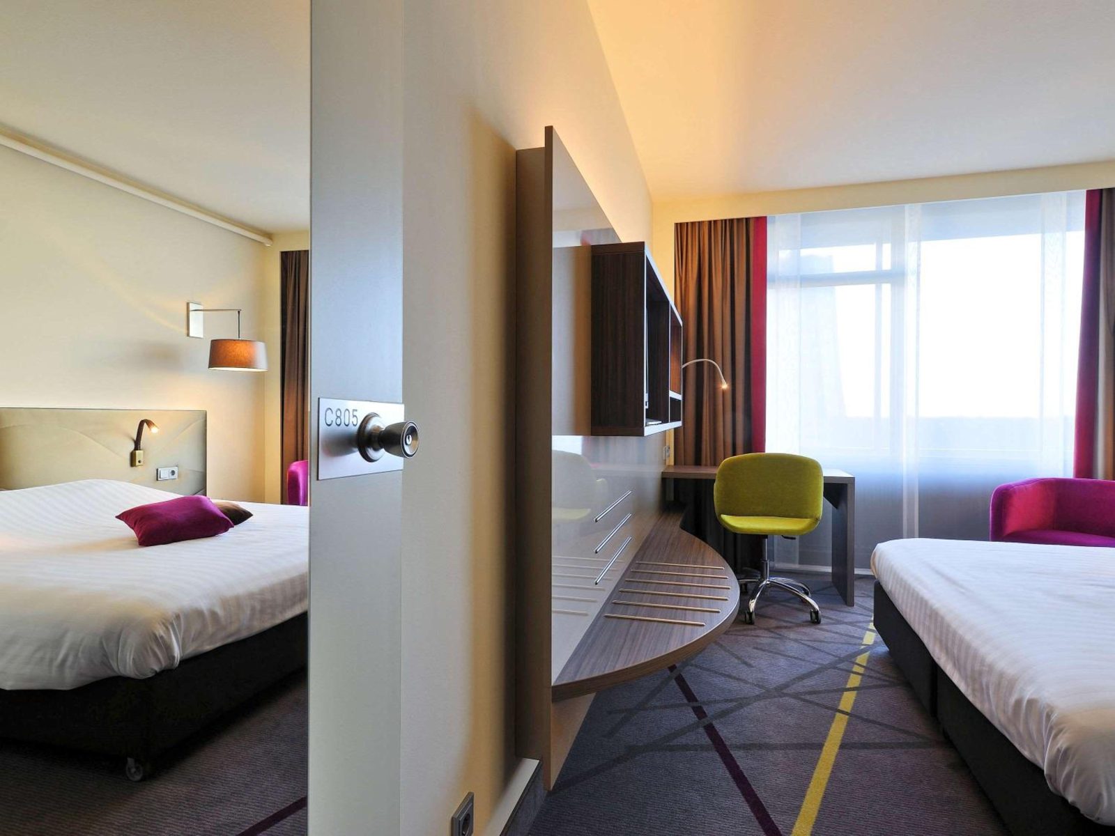 Mercure Hotel Groningen Martiniplaza — photo 4